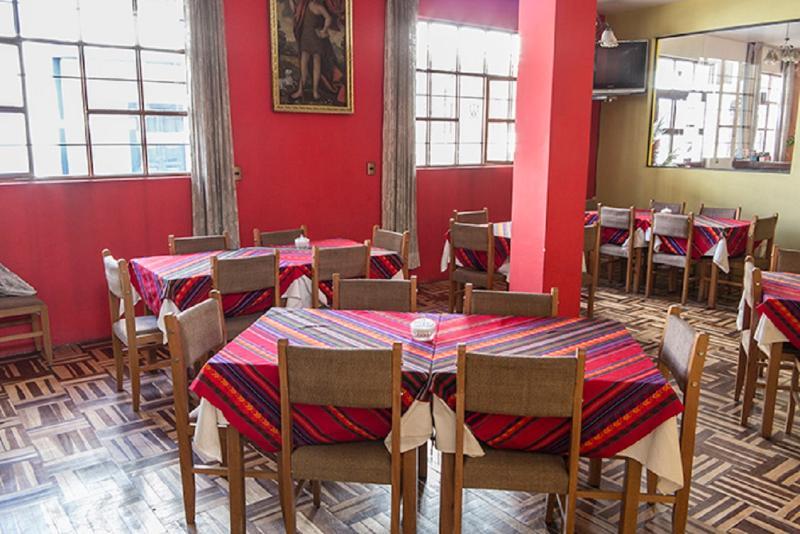 Imperial Puno Hostal Buitenkant foto