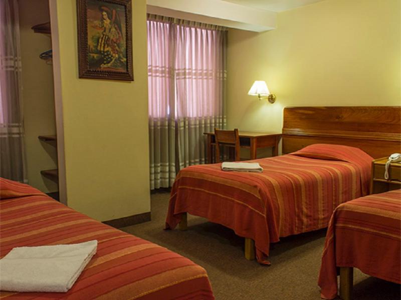 Imperial Puno Hostal Buitenkant foto