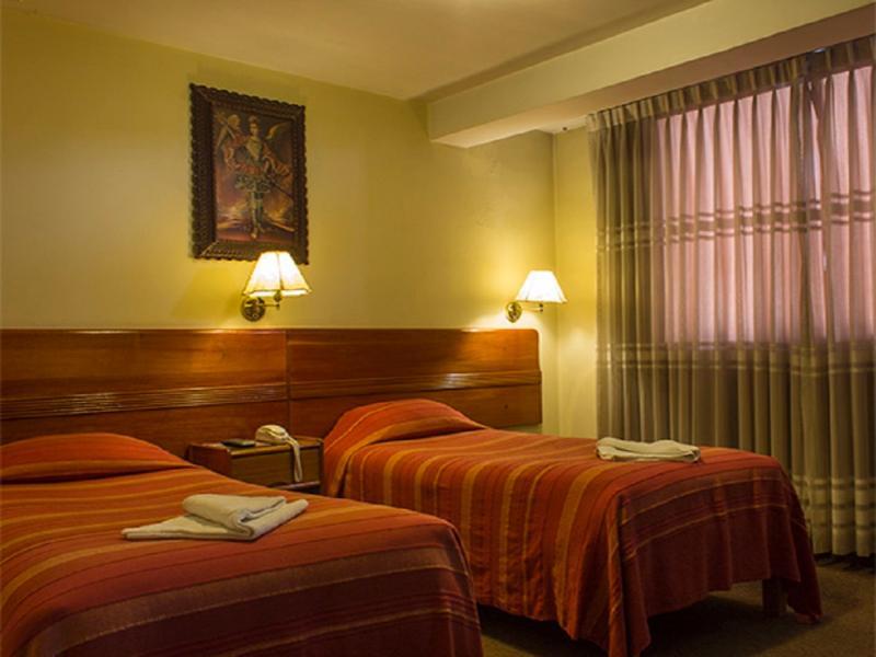 Imperial Puno Hostal Buitenkant foto